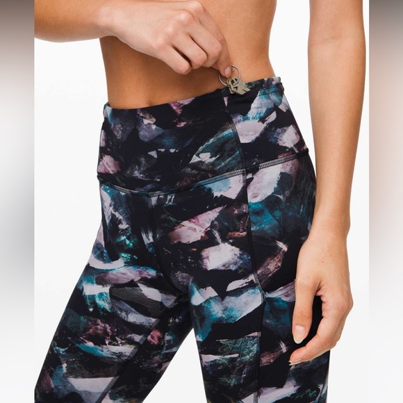 Lululemon Leggings - Picture 6 of 15